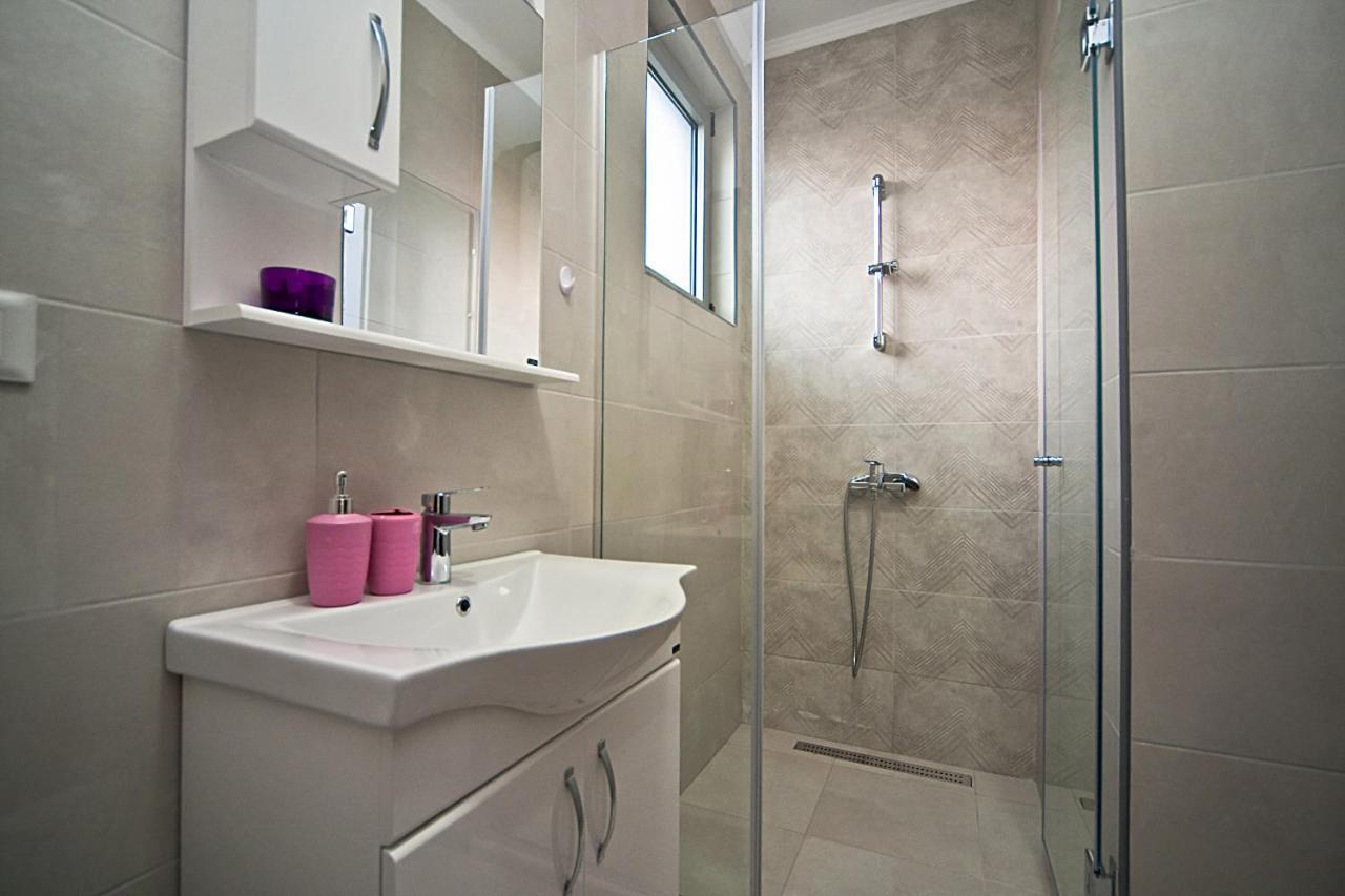 Apartments Jasmina Улцин Екстериор снимка
