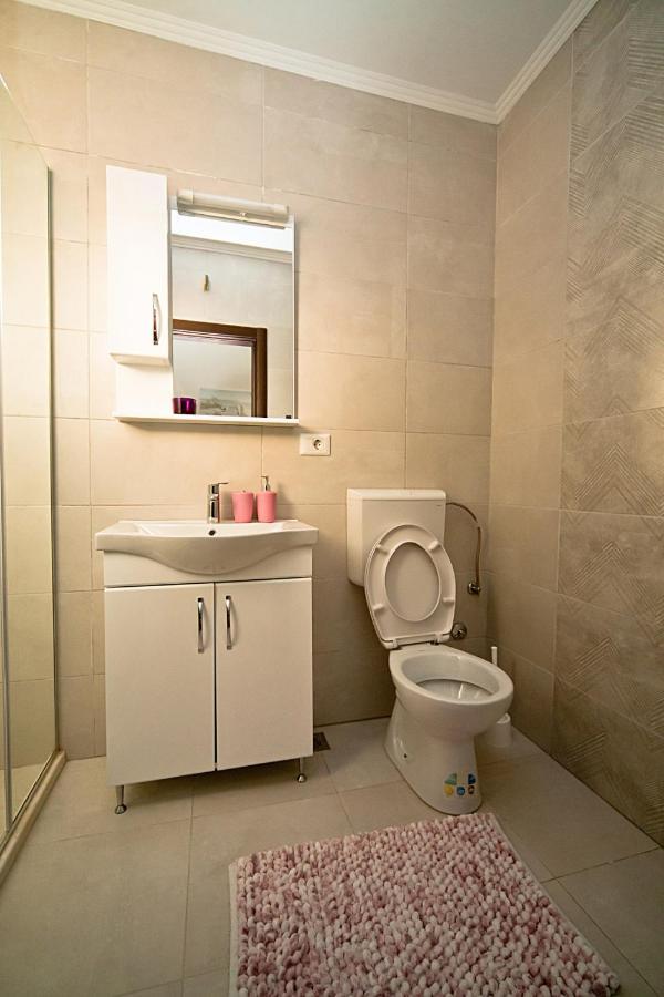 Apartments Jasmina Улцин Екстериор снимка